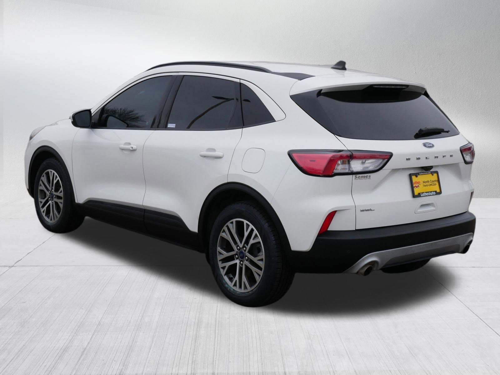 Certified 2022 Ford Escape SEL image 3