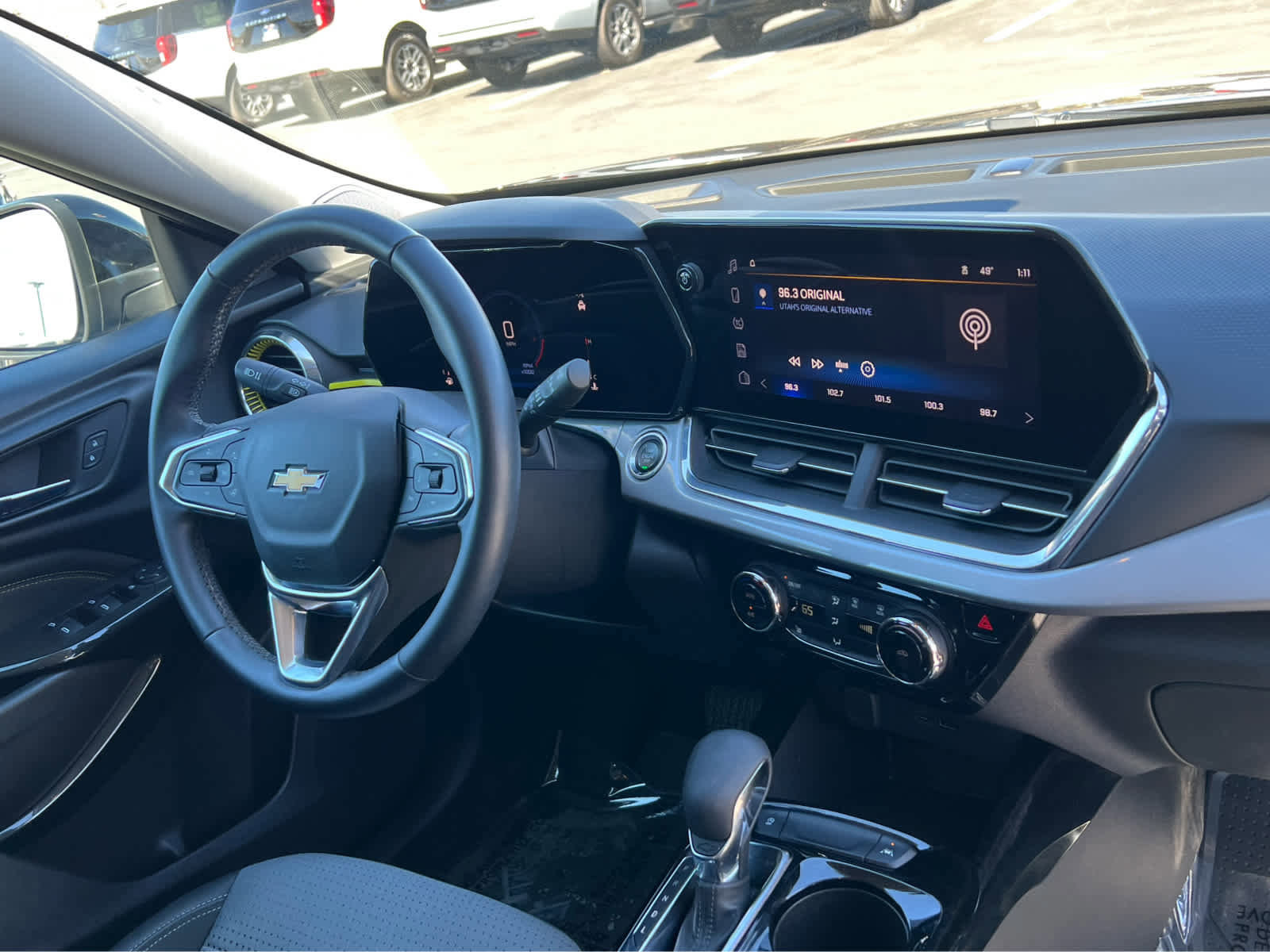 Used 2024 Chevrolet Trax LT w/ Driver Confidence Package image 20