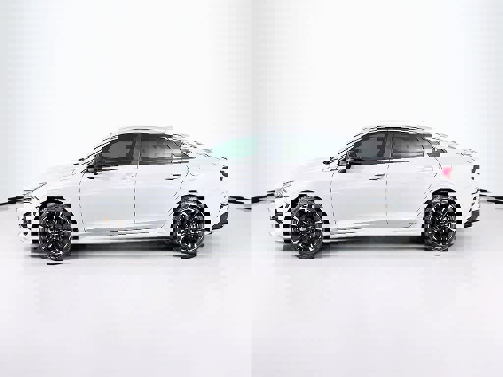 Used 2024 Kia K5 GT-Line w/ GT-Line Premium Package image 2