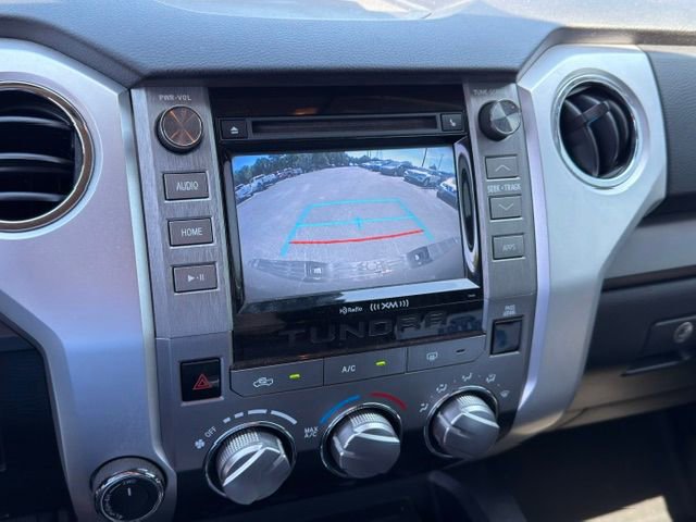 Used 2018 Toyota Tundra SR5 w/ SR5 Upgrade Package AWD/4WD image 2