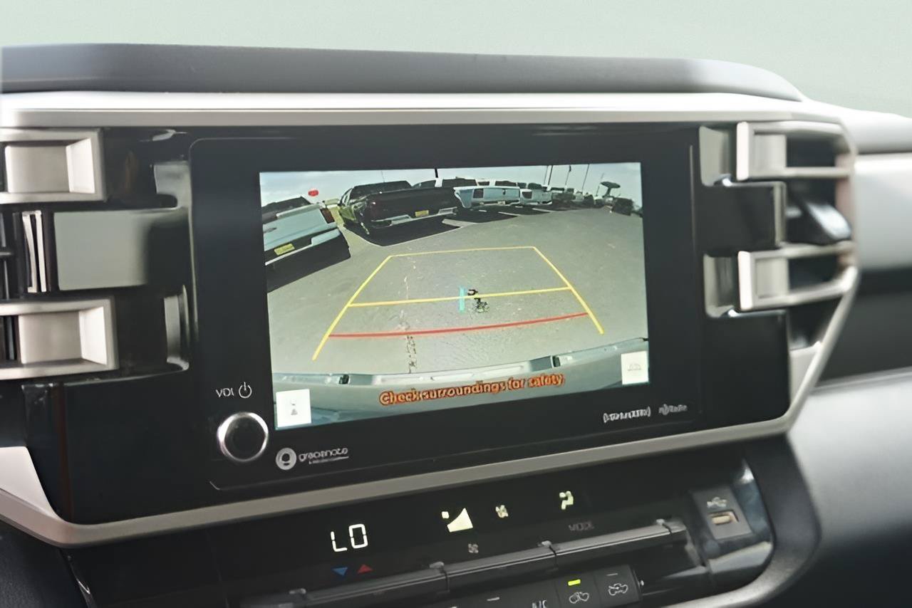 Used 2023 Toyota Tundra SR5 AWD/4WD image 27