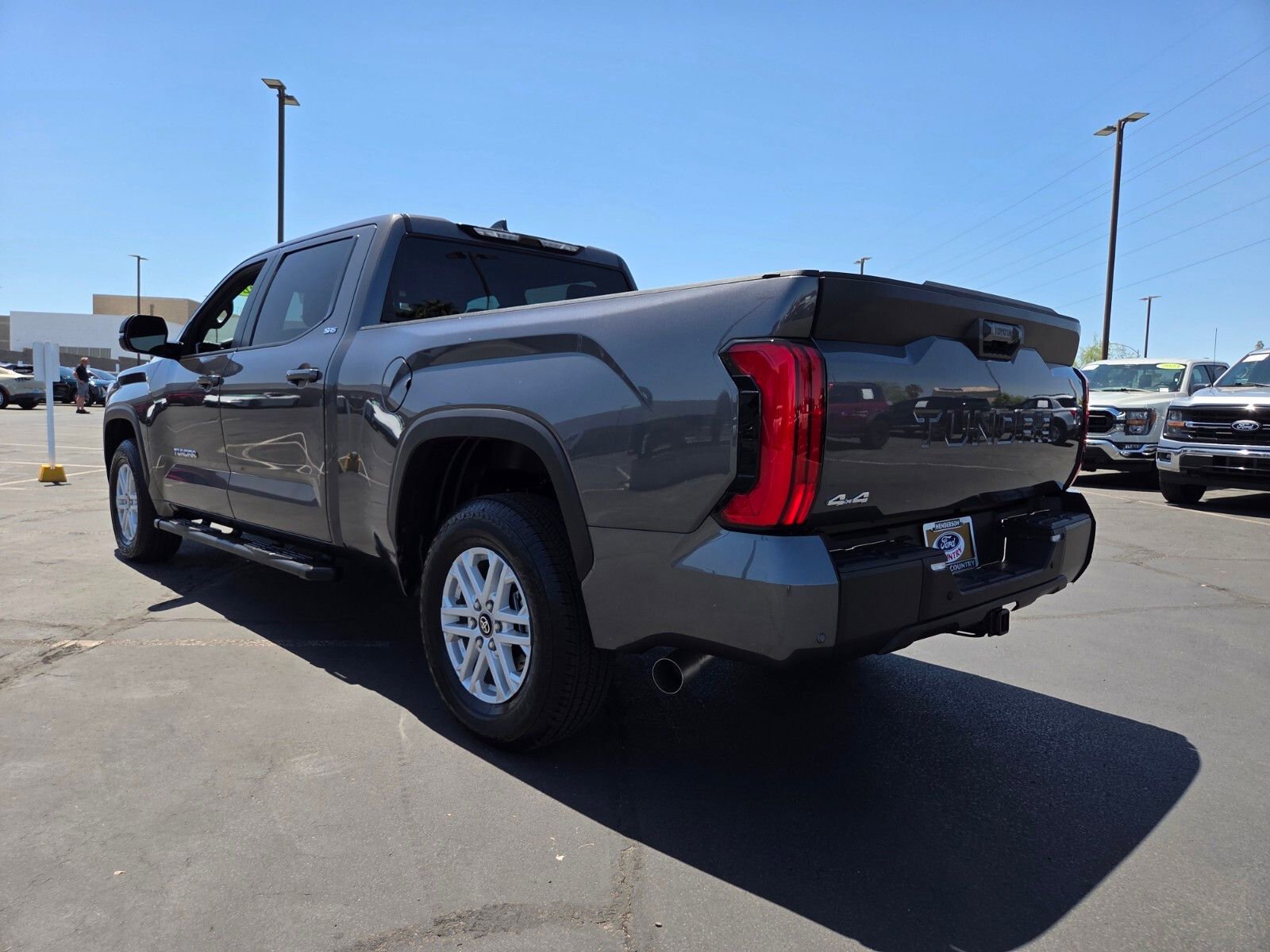 Used 2026 Toyota Tundra SR5 w/ SR5 Premium Package AWD/4WD image 4