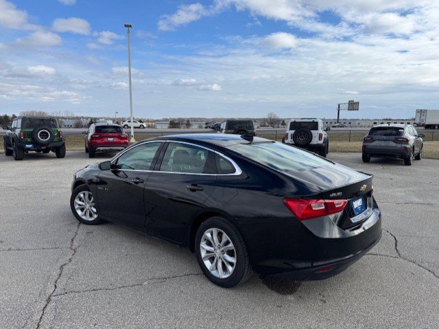 Used 2023 Chevrolet Malibu LT image 3