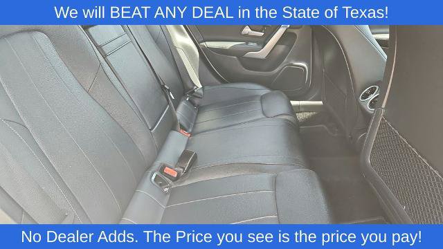 Used 2025 Mercedes-Benz CLA 250 image 33