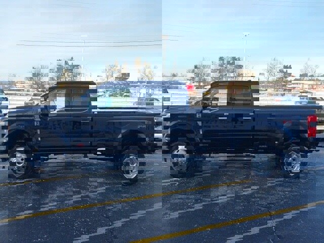 Certified 2024 Ford F450 Limited w/ FX4 Off-Road Package image 8