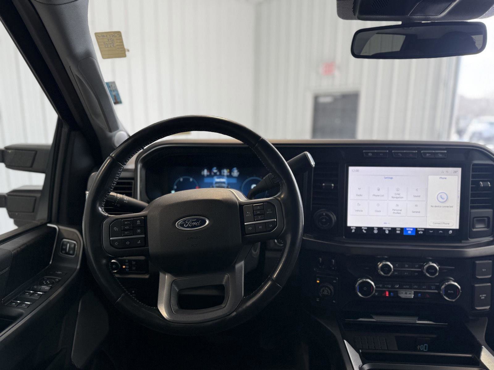 Certified 2023 Ford F350 Lariat w/ Lariat Ultimate Package image 12