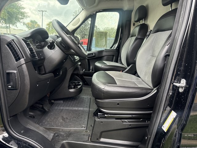 Used 2023 RAM ProMaster 1500 w/ Black Appearance Package FWD image 16