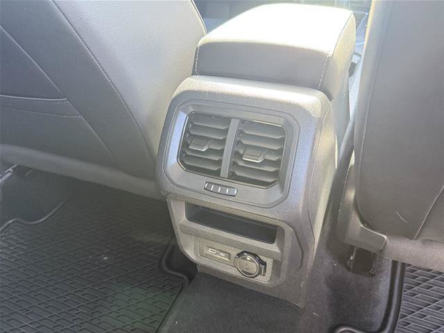 Used 2022 Volkswagen Tiguan SE AWD/4WD image 18