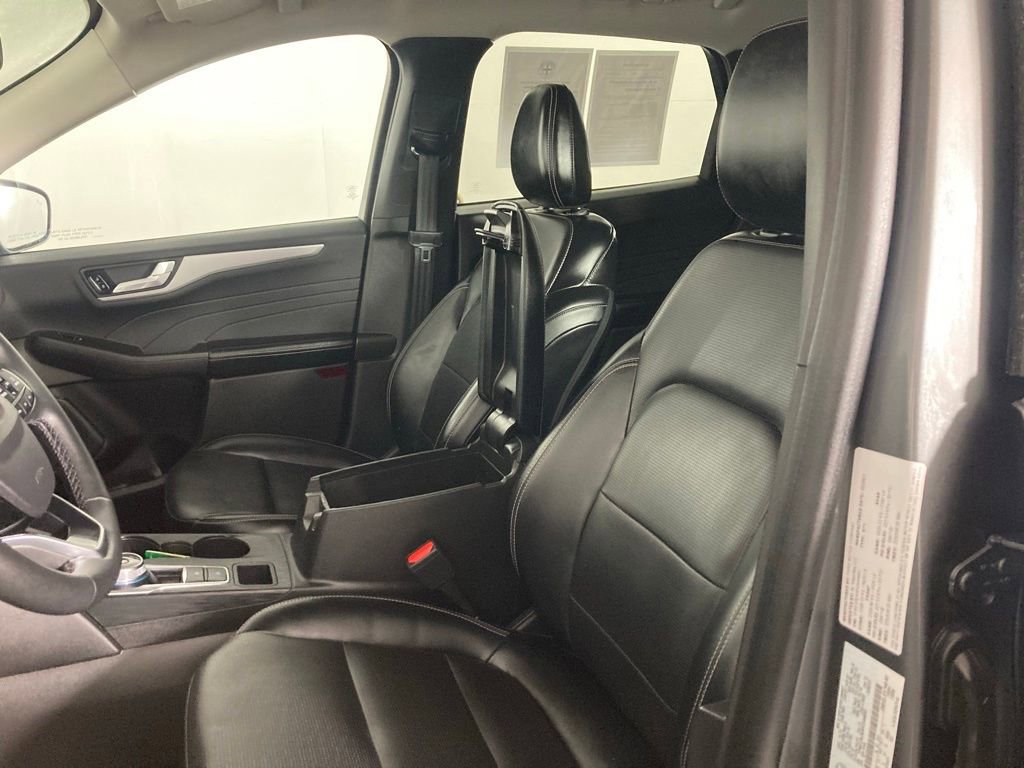 Certified 2023 Ford Escape Platinum image 10