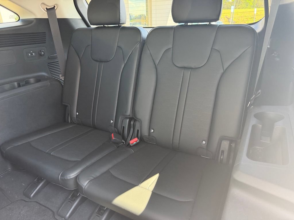 Used 2025 Kia Sorento EX AWD/4WD image 7