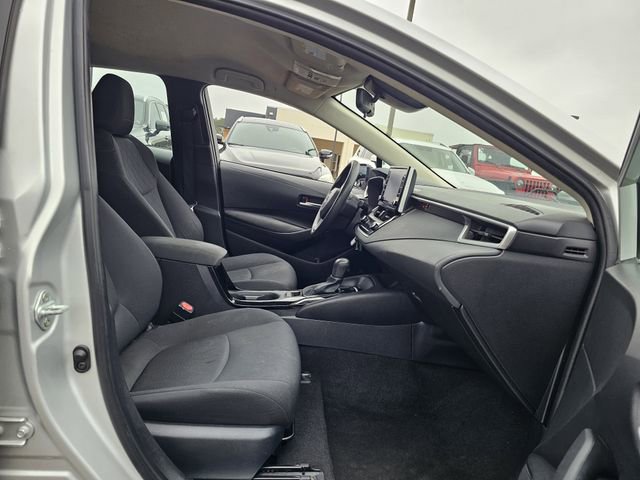 Used 2021 Toyota Corolla LE image 23
