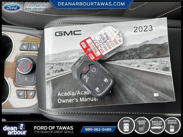 Used 2023 GMC Acadia SLE w/ Driver Convenience Package image 16