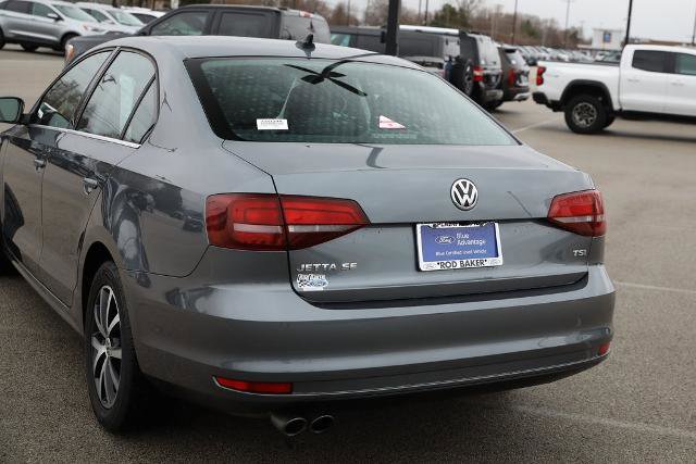 Used 2017 Volkswagen Jetta SE image 6