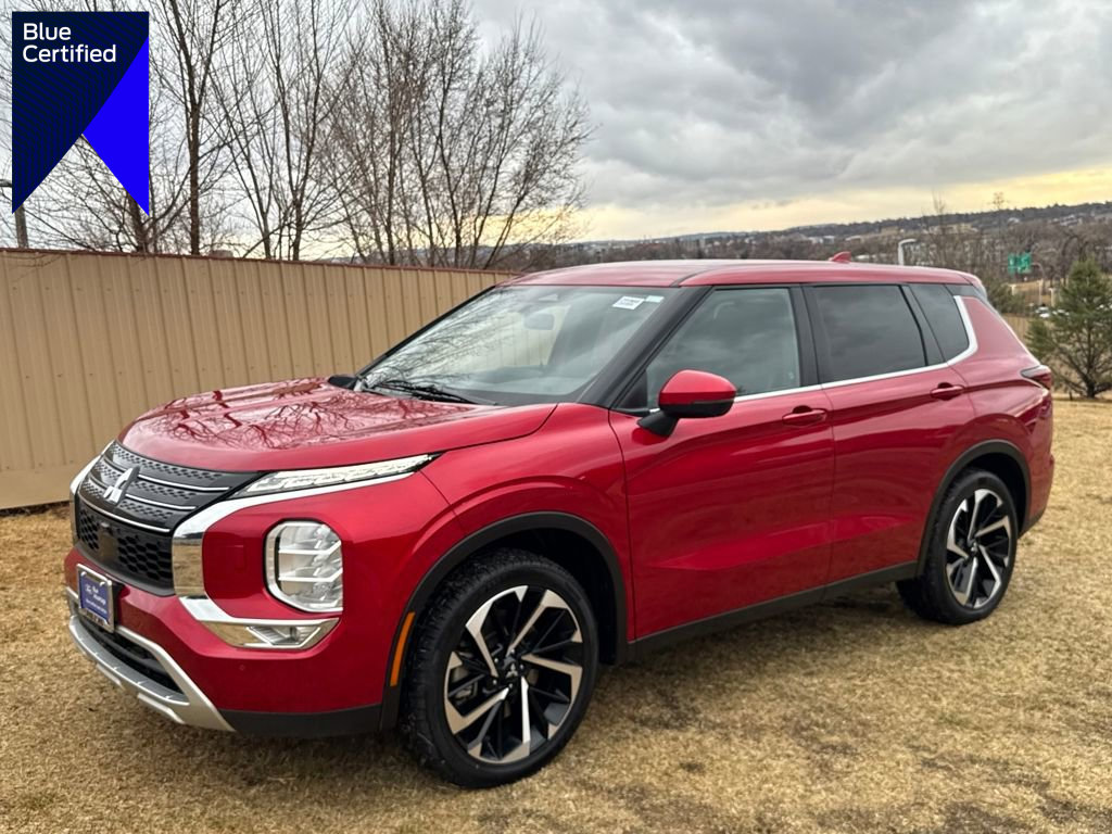 Used 2024 Mitsubishi Outlander SE