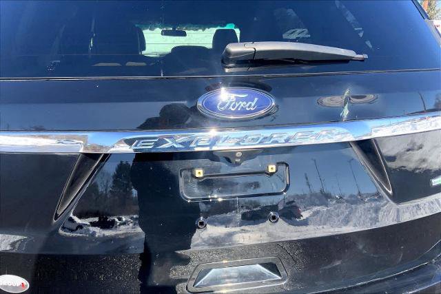 Certified 2017 Ford Explorer BASE image 9