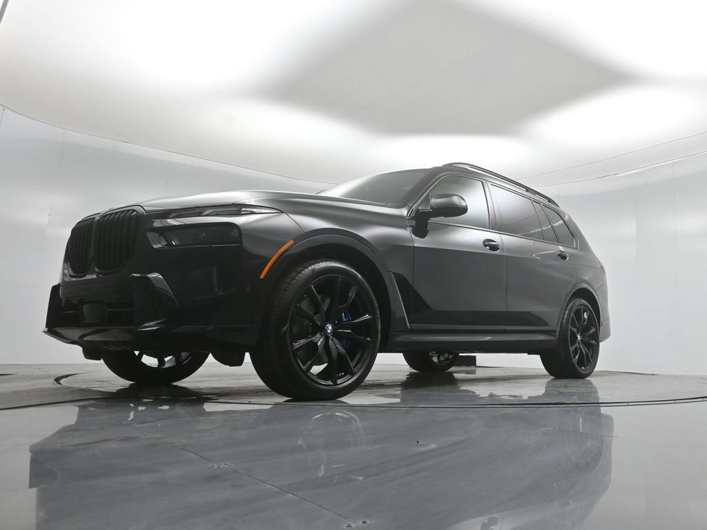 Used 2026 BMW X7 xDrive40i w/ Executive Package AWD/4WD image 49