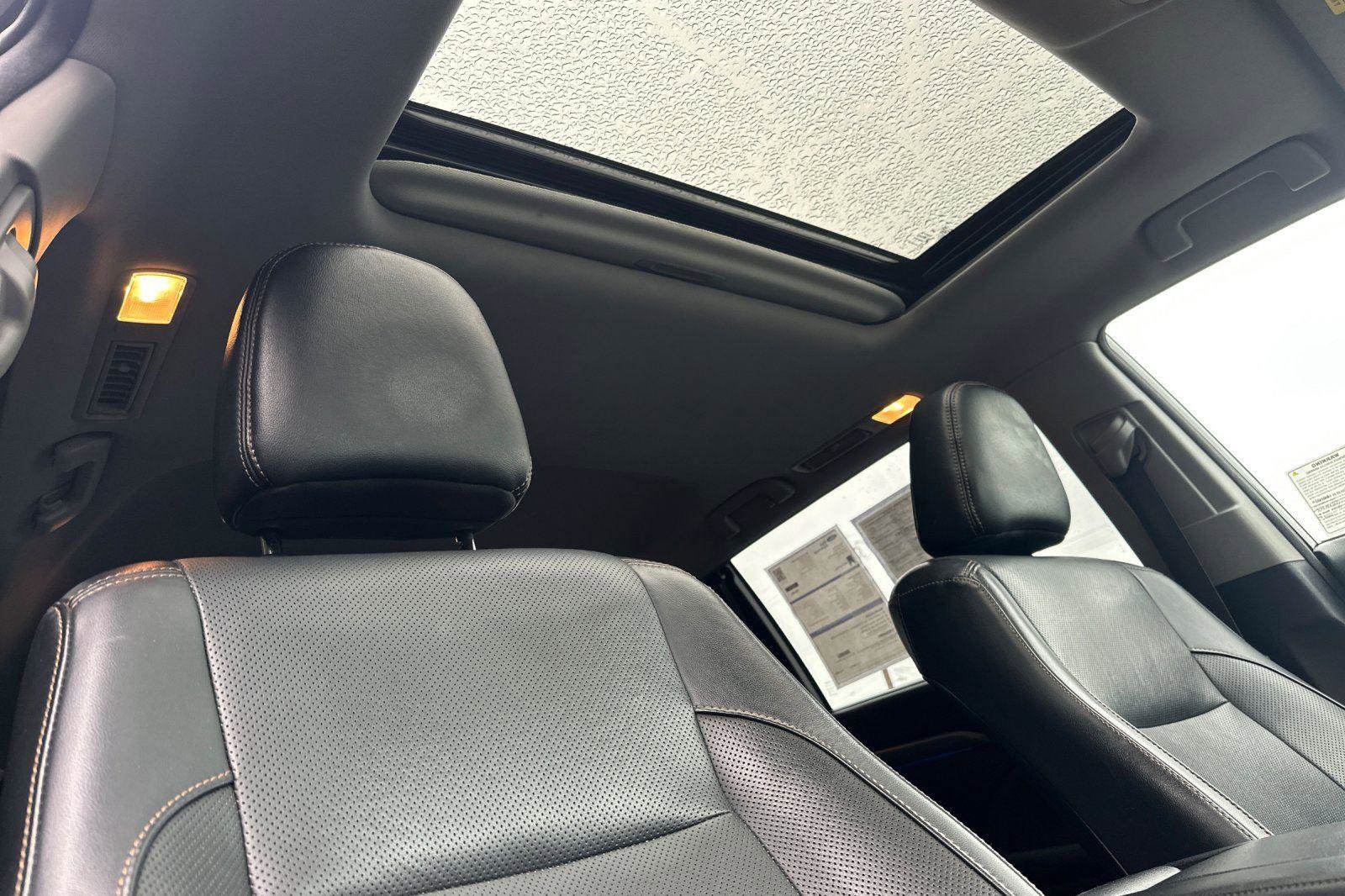 Used 2018 Toyota Highlander Limited image 7