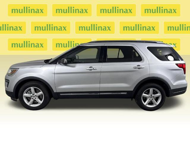 Certified 2018 Ford Explorer XLT FWD image 6