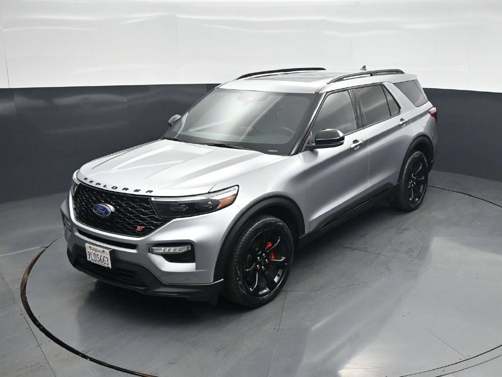 Certified 2023 Ford Explorer ST w/ Equipment Group 401A AWD/4WD image 38