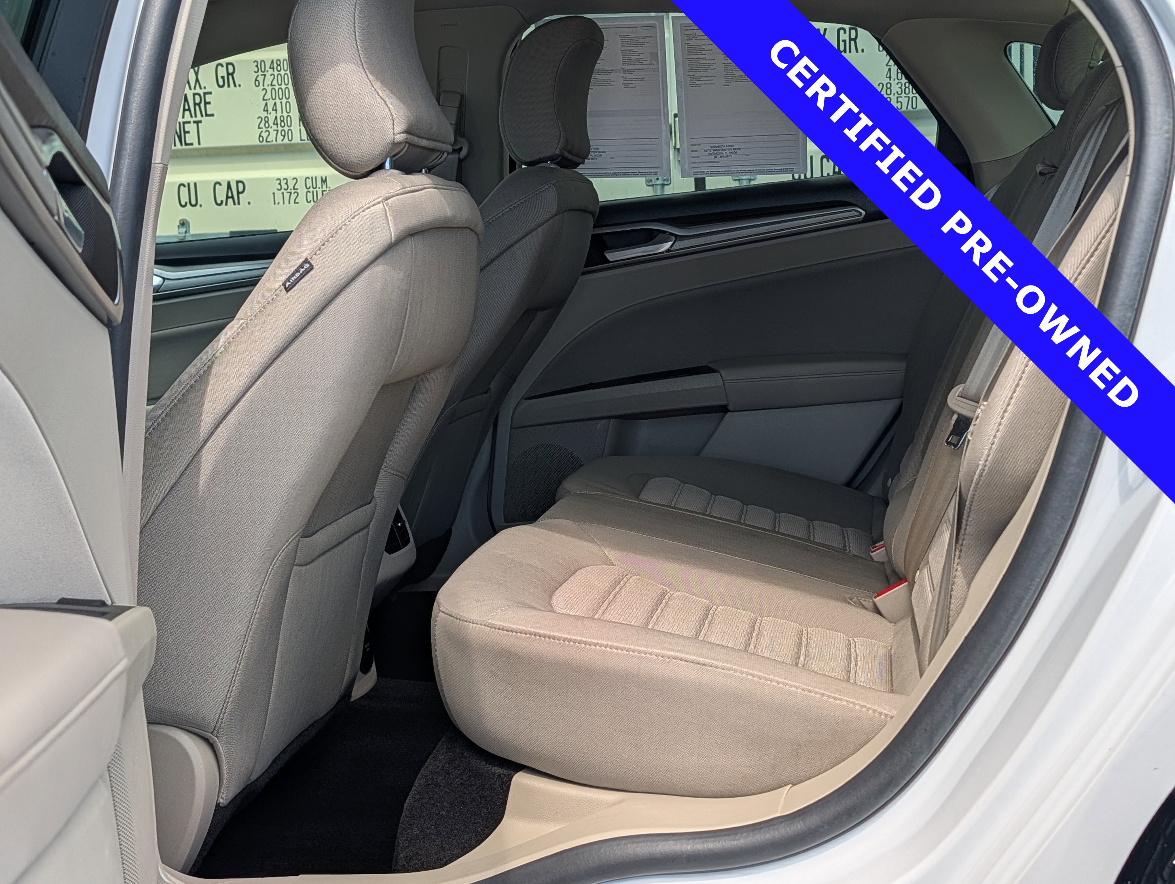 Certified 2018 Ford Fusion SE FWD image 13