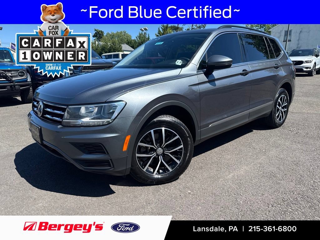 Used 2021 Volkswagen Tiguan SE w/ Panoramic Sunroof Package AWD/4WD image 1
