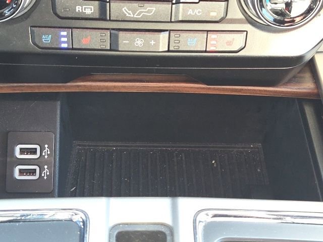 Certified 2017 Ford F150 Lariat w/ Equipment Group 502A Luxury image 34