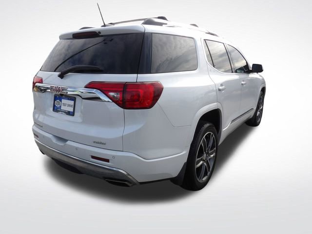 Used 2019 GMC Acadia Denali image 5