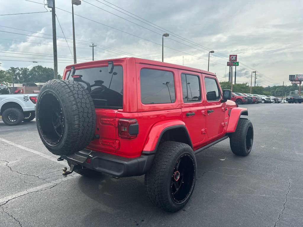 Used 2018 Jeep Wrangler Unlimited Sahara AWD/4WD image 7