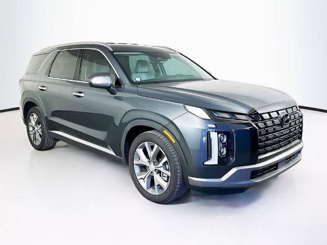 Used 2023 Hyundai Palisade SEL w/ Cargo Package FWD image 23