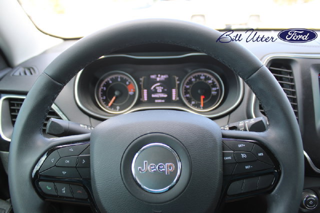 Used 2020 Jeep Cherokee Latitude Plus FWD image 9