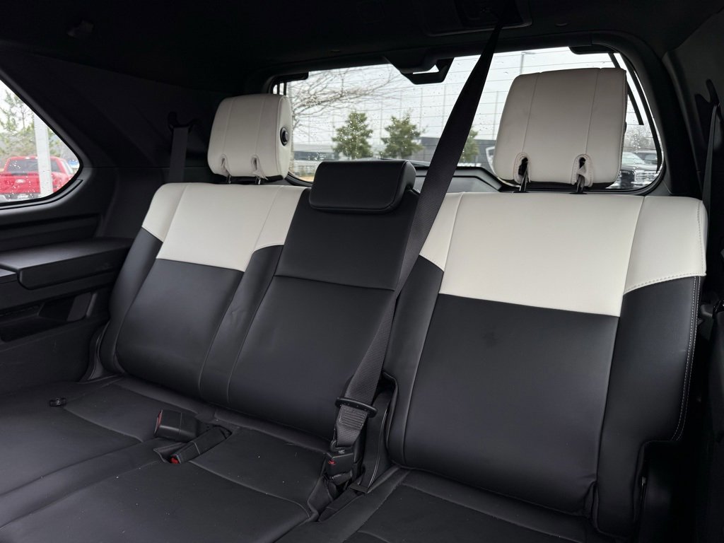 Used 2024 Toyota Sequoia Capstone image 28