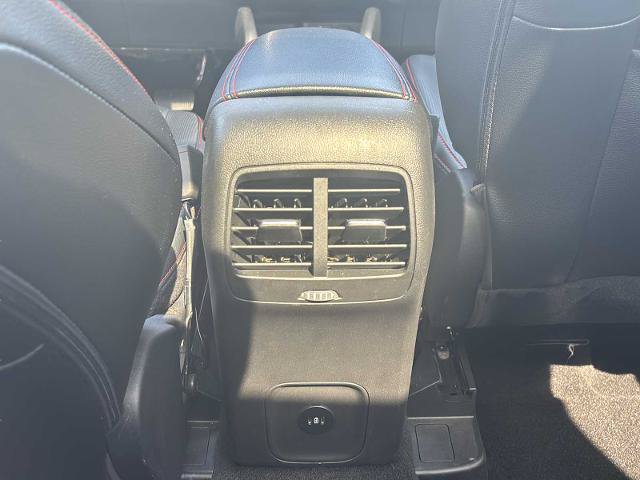 Certified 2025 Ford Escape ST-Line Elite w/ Premium Technology Package AWD/4WD image 36