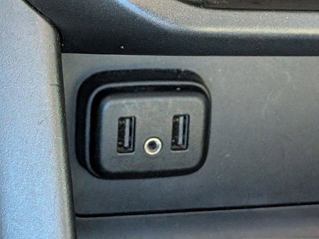 Used 2022 Chevrolet Colorado W/T w/ Custom Special Edition image 21