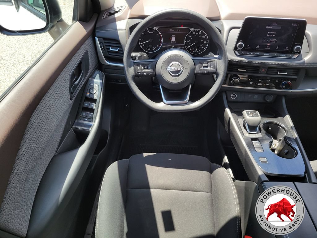 Used 2023 Nissan Rogue S FWD image 18