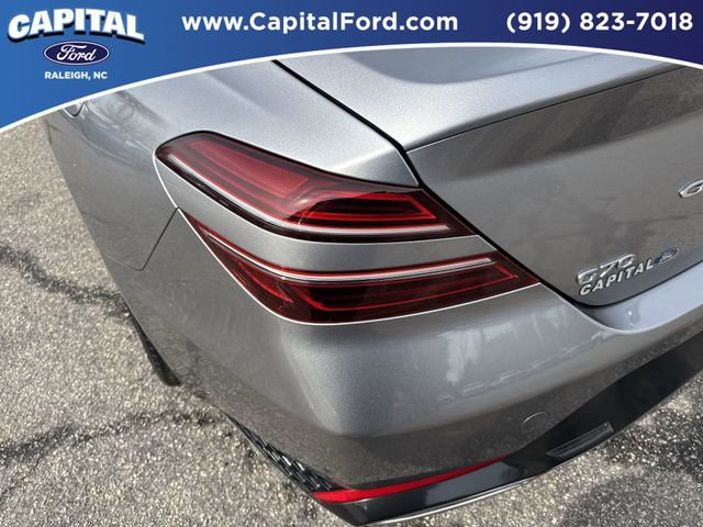 Used 2025 Genesis G70 2.5T image 15
