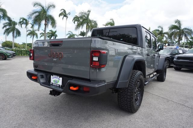 Used 2021 Jeep Gladiator Mojave w/ Dual Top Group AWD/4WD image 8