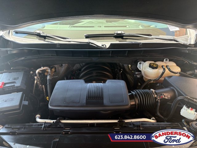 Used 2022 Chevrolet Suburban Z71 w/ Z71 Off-Road Package AWD/4WD image 9