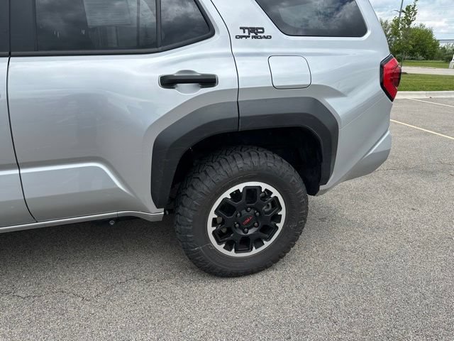 Used 2025 Toyota 4Runner TRD Off-Road Premium AWD/4WD image 8