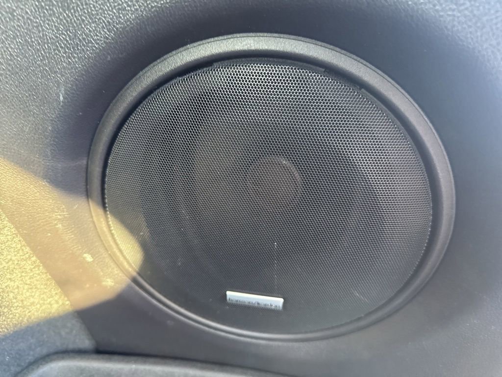 Used 2017 Subaru Outback 3.6R Limited image 40