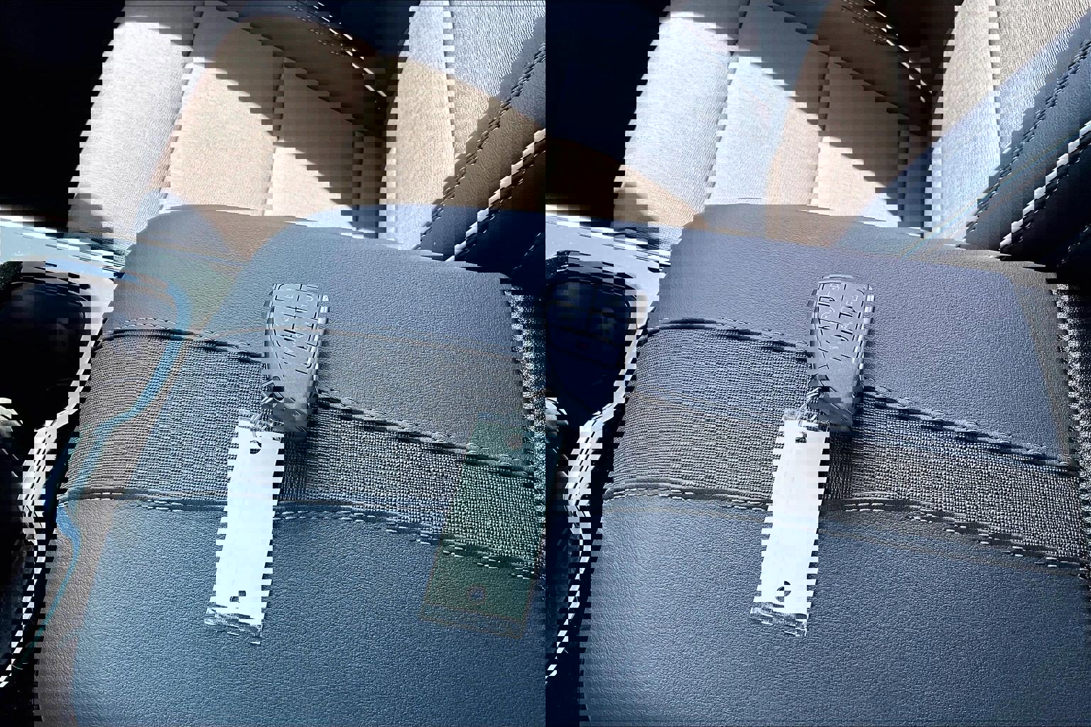 Used 2026 Buick Enclave Preferred AWD/4WD image 13