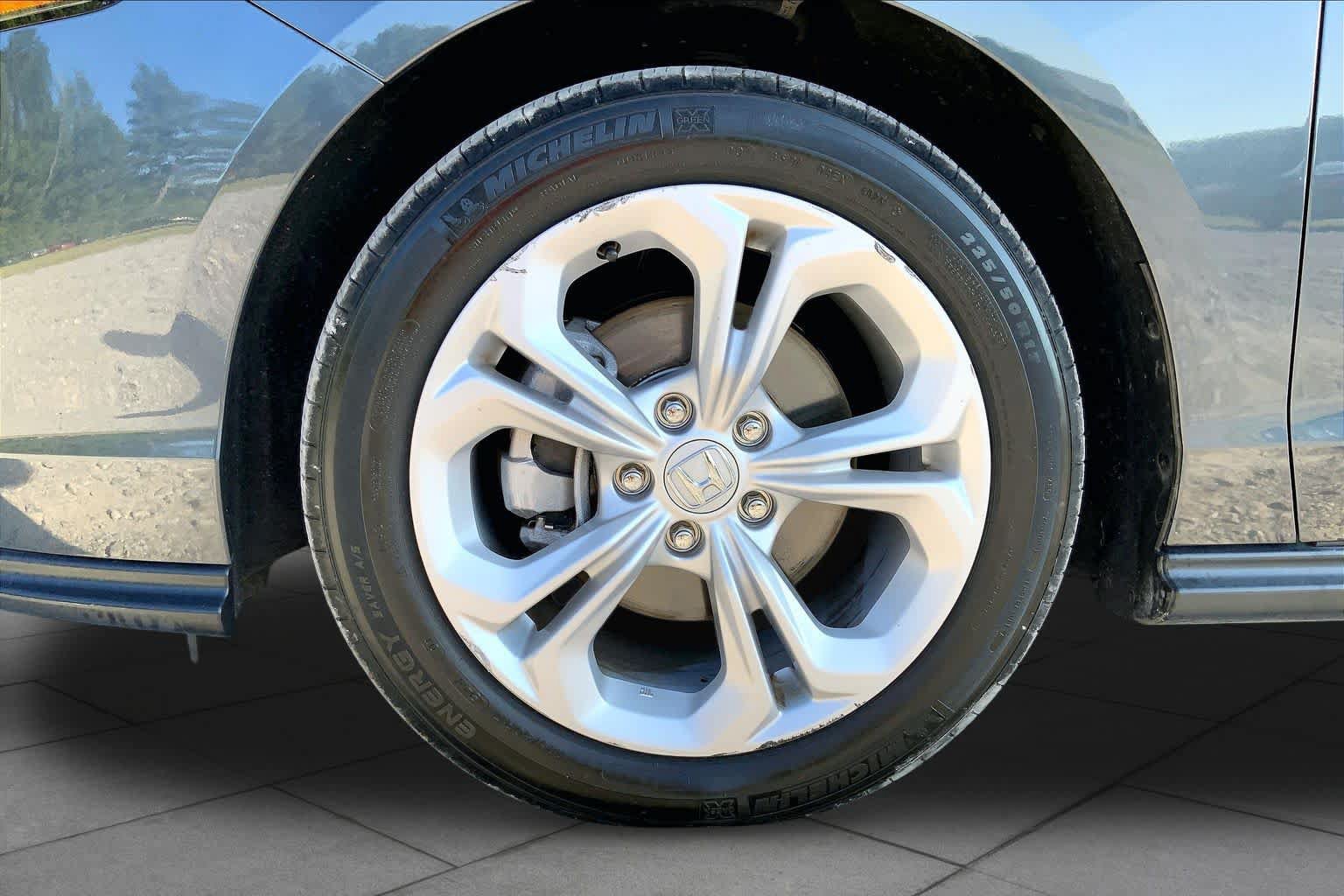 Used 2025 Honda Accord LX image 10