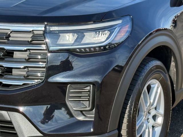 Certified 2025 Ford Explorer Active AWD/4WD image 15