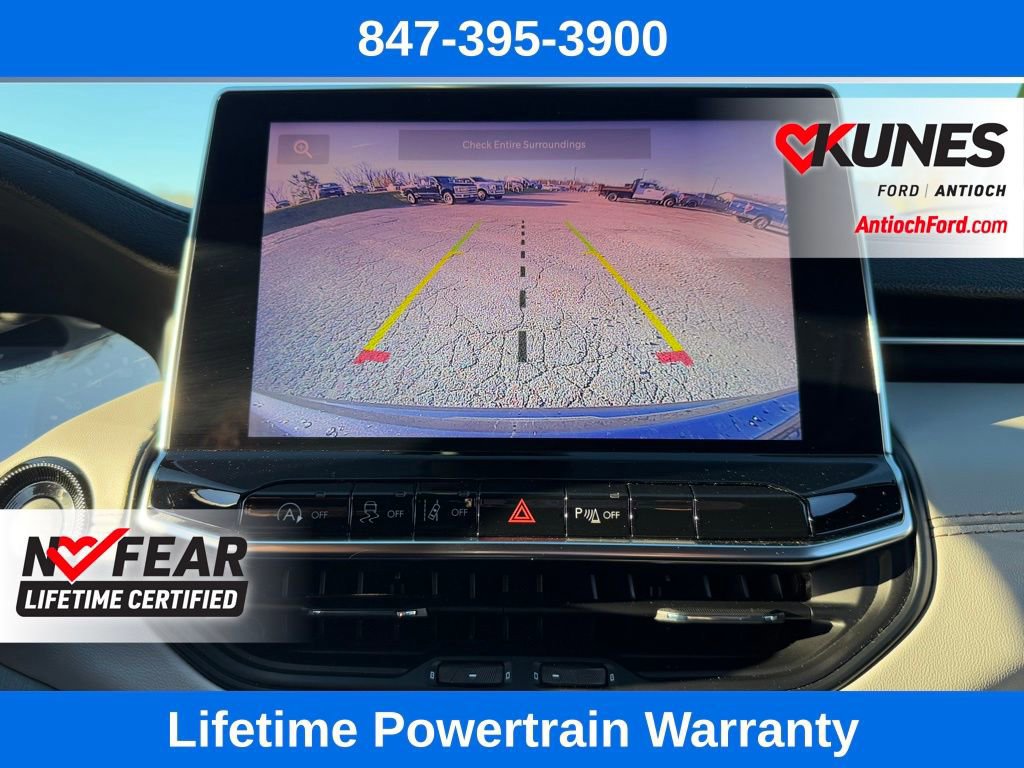 Used 2024 Jeep Compass Limited image 40