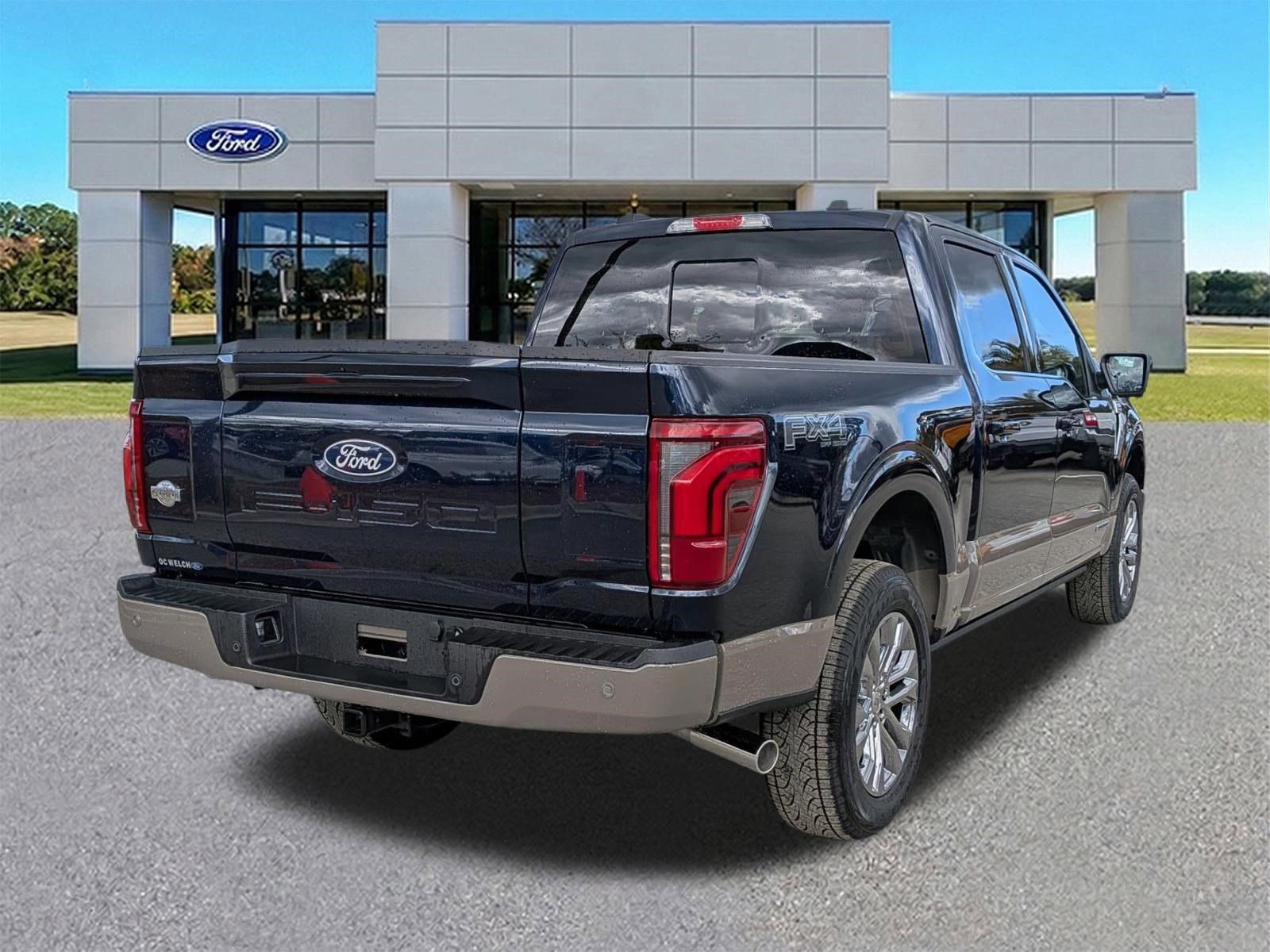 Certified 2025 Ford F150 King Ranch w/ FX4 Off-Road Package image 3