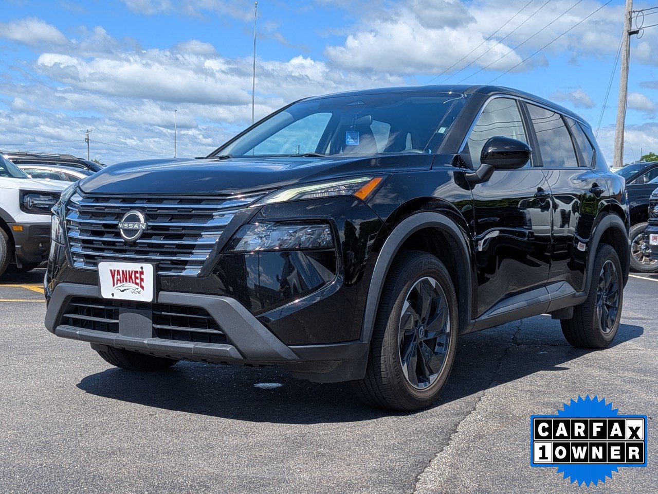 Used 2024 Nissan Rogue SV AWD/4WD image 8