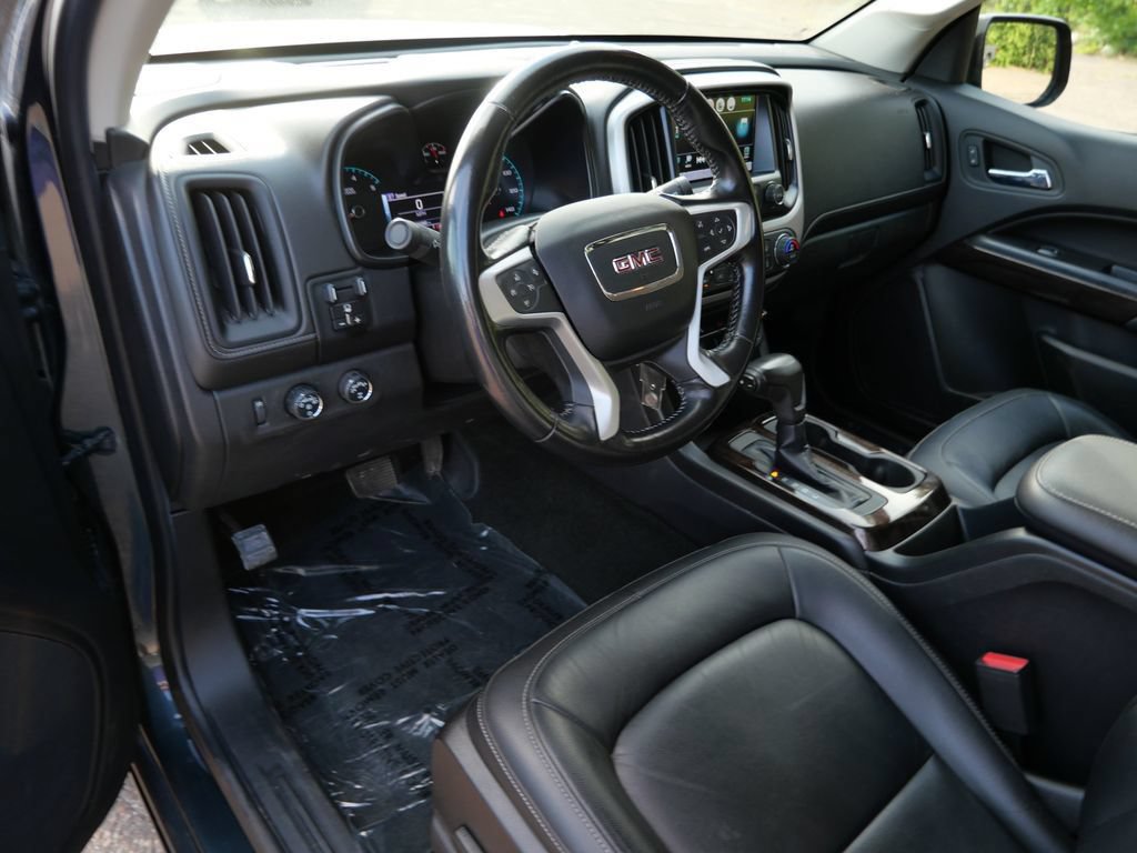Used 2017 GMC Canyon SLT w/ Driver Alert Package AWD/4WD image 3