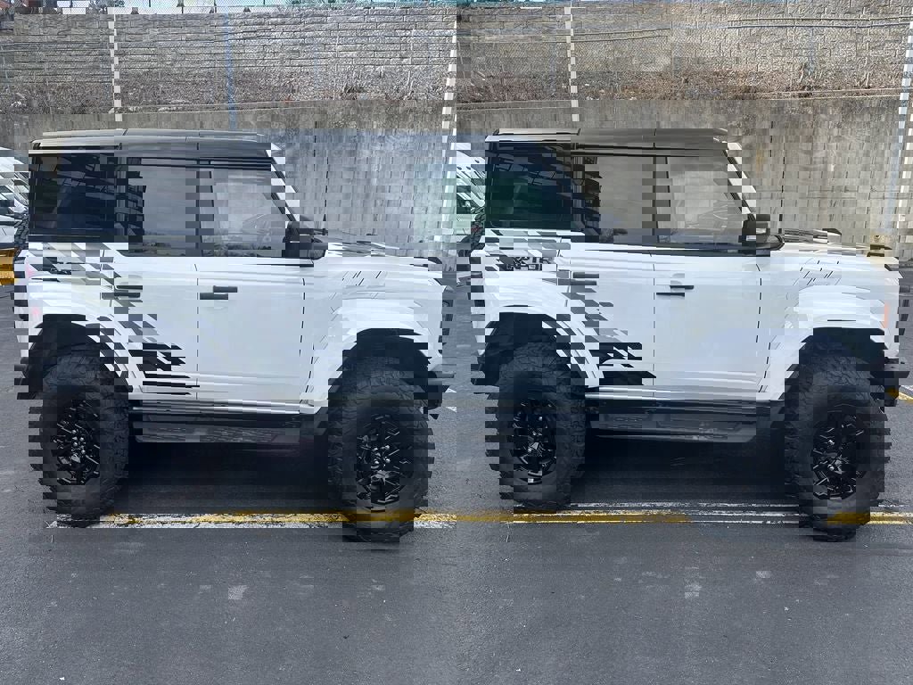 Certified 2025 Ford Bronco Raptor image 5