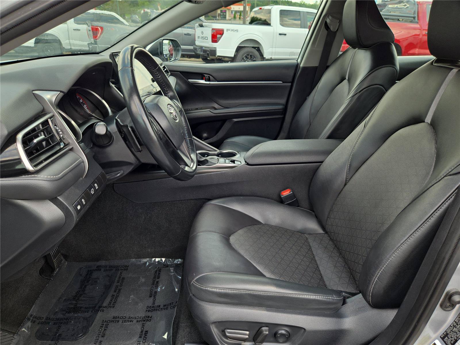 Used 2024 Toyota Camry XSE FWD image 20