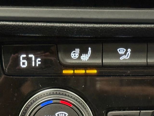 Used 2021 Volkswagen Jetta SEL FWD image 29