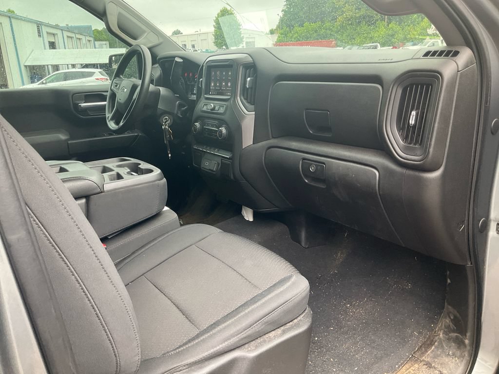 Used 2020 Chevrolet Silverado 1500 Custom Trail Boss w/ Custom Convenience Package AWD/4WD image 12